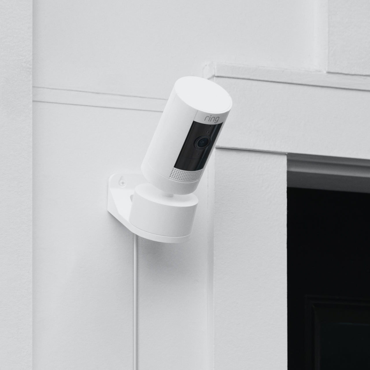 Pan-Tilt Mount with Indoor/Outdoor Power Adapter (Stick Up Cam Battery (3rd Gen))